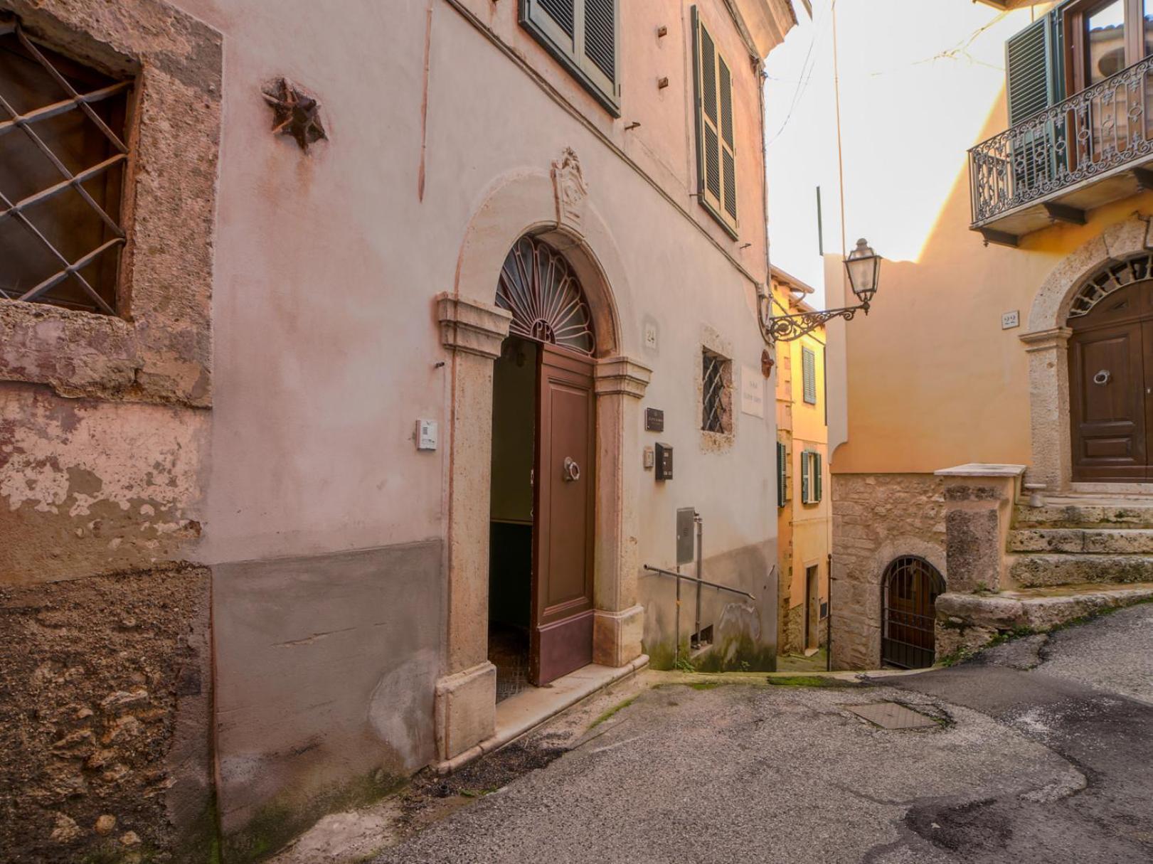 La Suite Di Arpino Exterior photo